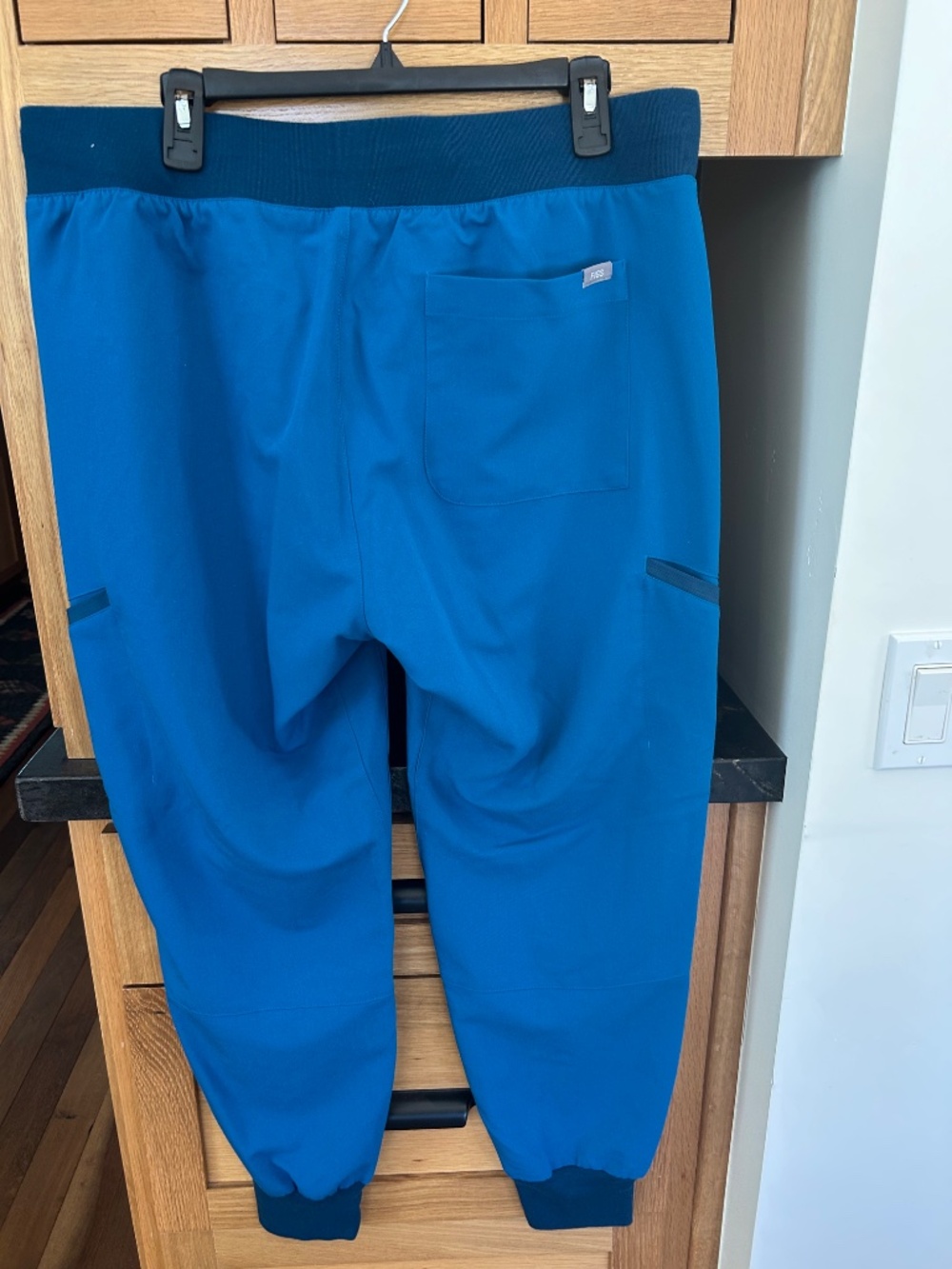 Figs 2pc Set Alps Blue BeneTop  Maua Pants XL - Picture 4 of 6